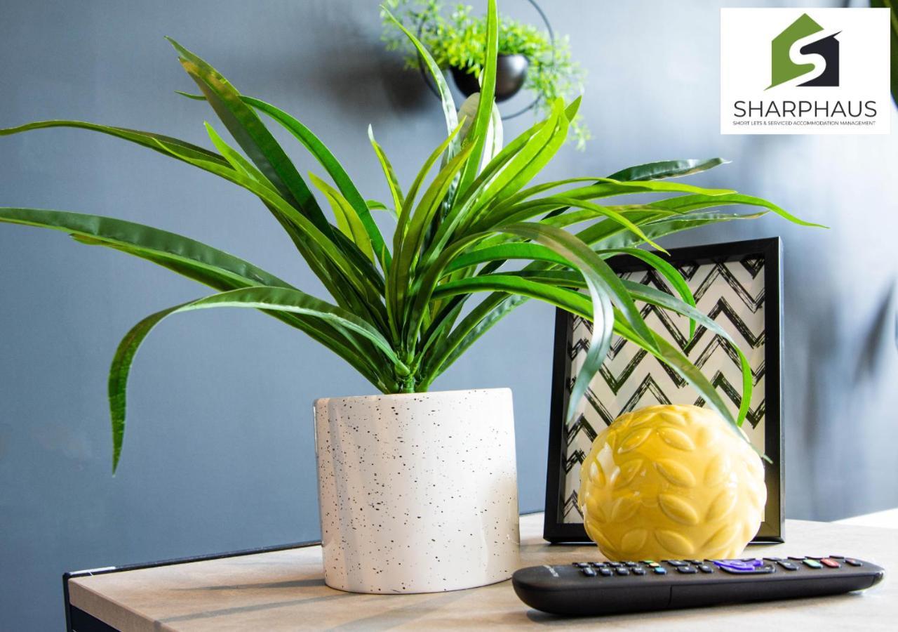 Stylish 2bd With Sea Views From The Heart Of By Sharphaus Short Lets & Serviced Management Brighton